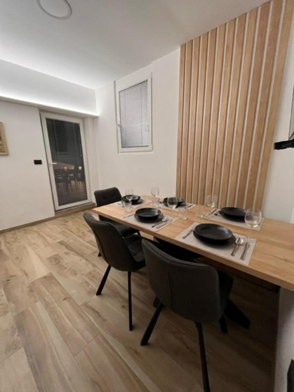 Apartma Nika Pobegi Bagian luar foto